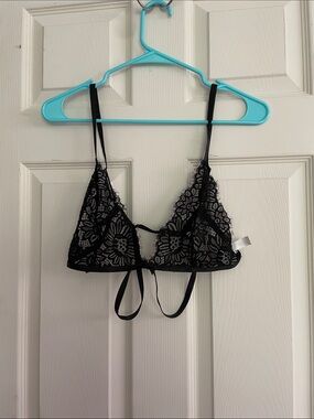 Lace bra